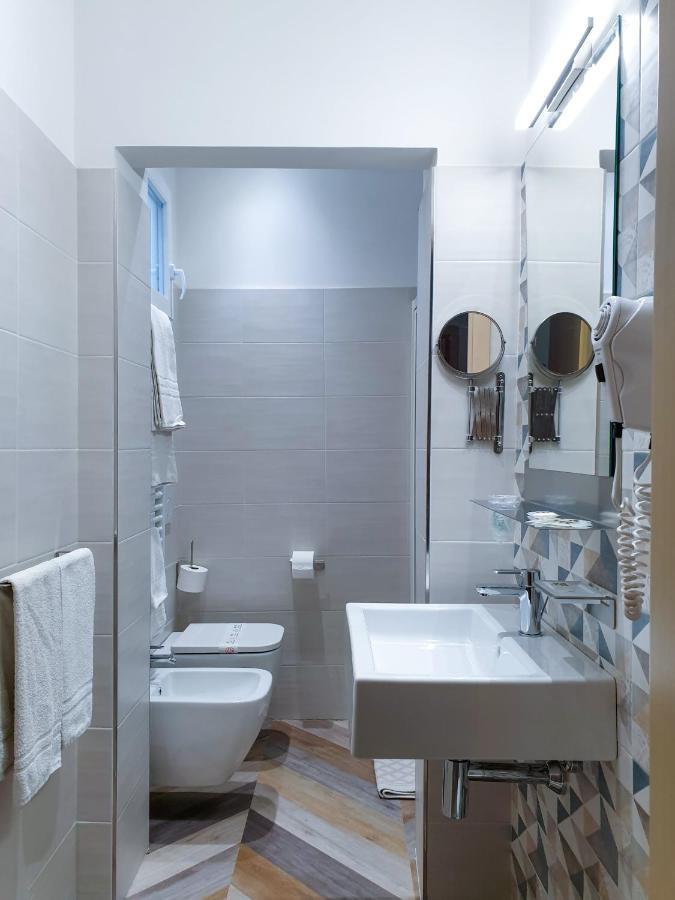 Color Hotel Римини Экстерьер фото