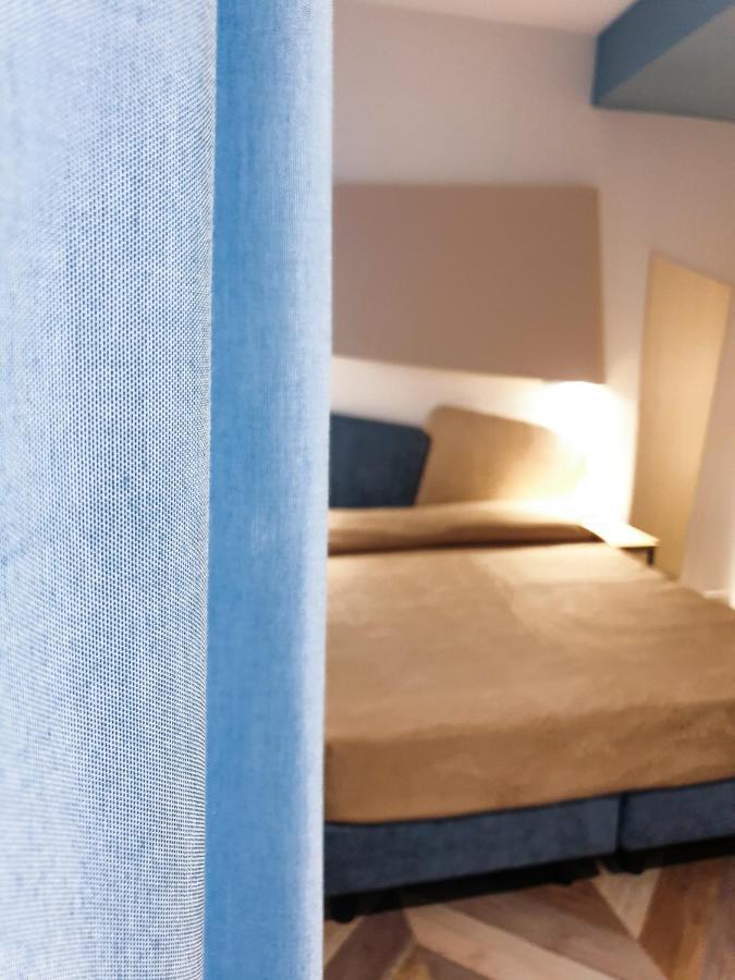Color Hotel Римини Экстерьер фото